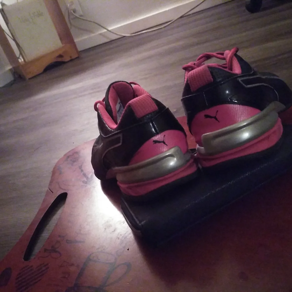 Woman puma - Picture 5 of 5